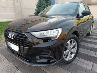 audi q3 s line 35 tfsi, black edition ,52000km, 2019 god.