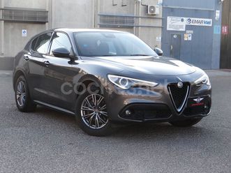 alfa romeo stelvio 2.0 gasolina executive q4