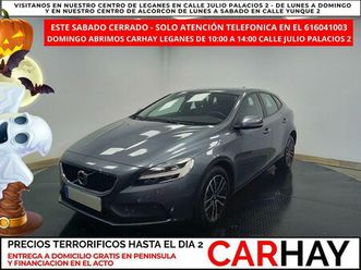 volvo v40 2.0 d2 momentum geartronic aut