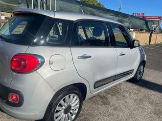500l living 1.3 mjt lounge 85cv