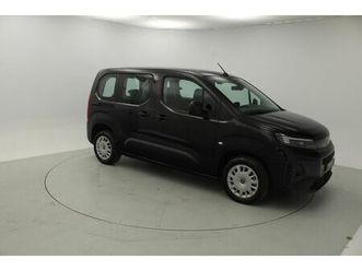 100 cv 1.5 td s/s mt6 €6.4