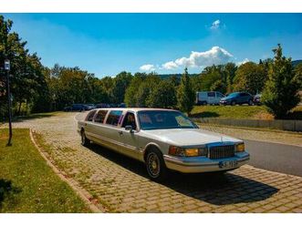 lincoln town car stretchlimousine 8.6 meter v8