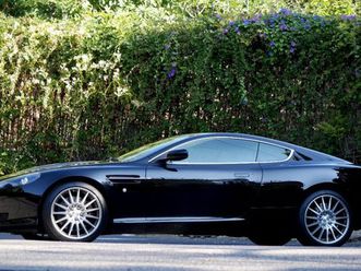 aston martin db9 v12