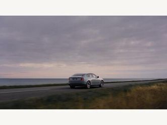 single motor extended range 92kwh plus saloon auto 5dr