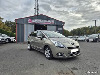 peugeot 5008 *5 places* 1.6 hdi 112 cv année 08/2011 ct ok reprise