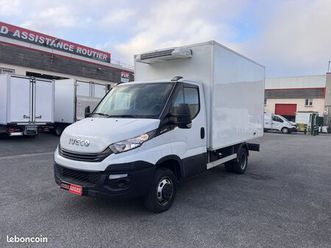 iveco daily 35c14 châssis cabine roues jumelées 2.3l 140 ch frigorifique avec climatisation, porte latérale (possibilité de montage hayon élévateur) / frigo rou