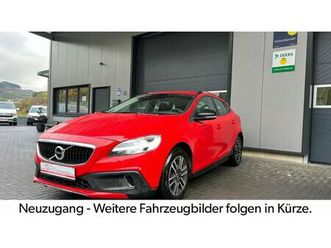 volvo v40 cross country momentum awd automatik