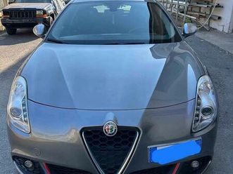 alfa romeo giulietta benzina+gpl