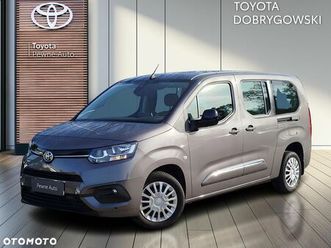 toyota proace city verso