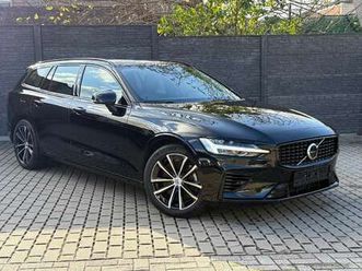 v60 t6 plug-in hybrid awd plus dark