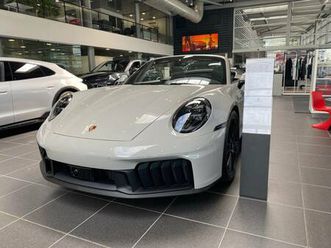 porsche 911 carrera 4 gts cabriolet