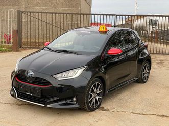 toyota yaris 1.5 hybrid e-cvt style