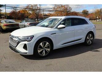 used 2024 audi q8 e-tron premium plus