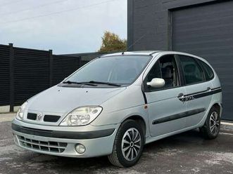 1.4i 16v rt prêt à immatriculer.