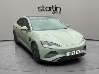 82.5kwh excellence auto awd 4dr