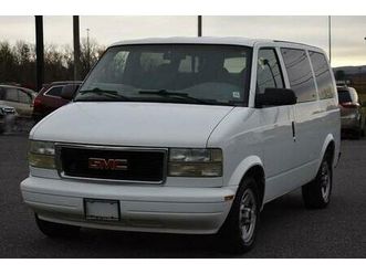 2003 gmc safari base
