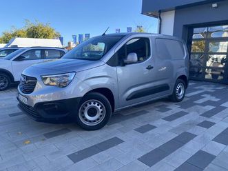 cargo 1.5 dth l1h1 2.0t selection start&stop (3 személyes ) téli csomag. vonóhorog. digit klíma. telefon tüktözés stb