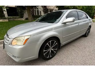 2005 toyota avalon xls - $5999 - pickering