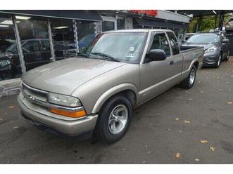 used 2003 chevrolet s-10 base