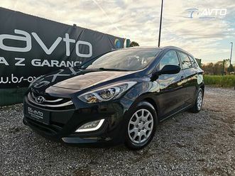 hyundai i30 wagon 1.6 crdi comfort-slo-avto.klima-pdc