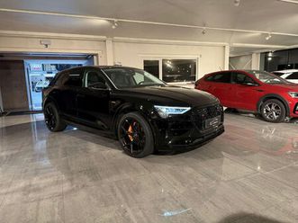 audi q8 e-tron quattro 313pk * led * full black pack * rs zetels*