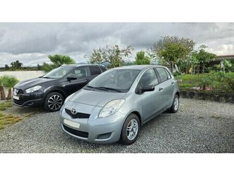 toyota yaris 1.4 d-4d 90cv maio/10