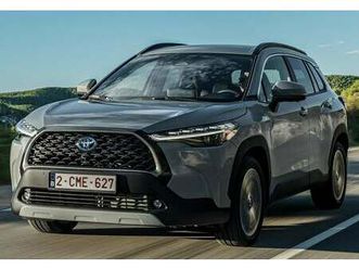 corolla cross hybrid 200 style