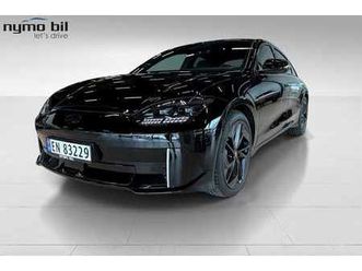 awd long range black edition