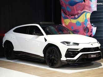 lamborghini urus | bianco monocerus akrapovic sensonum toit panoramique caméra 360° hud soft close