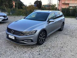 passat variant 2.0 tdi scr evo dsg executive