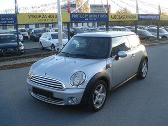 mini cooper 1.6 i -16 v kůže