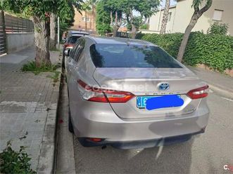 toyota camry 2.5 220h advance