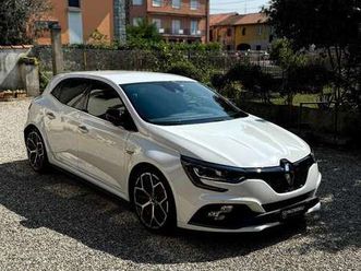 1.8 tce rs trophy 300cv edc