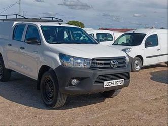 toyota - hilux 2.4 d4d cabina doble gx