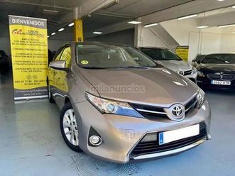 toyota - auris 120d active