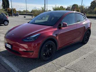 rwd + gancio traino + doppio set gomme e cerchi