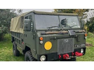 1975 land rover 101 forward control vert manuel, 4 vitess...