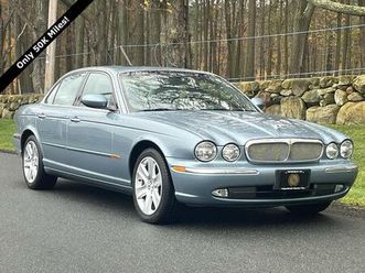 2004 jaguar xj base