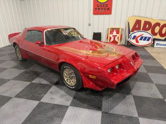 1981 pontiac firebird trans am coupe