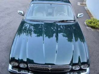 jaguar daimler super v8 4,0 lwb