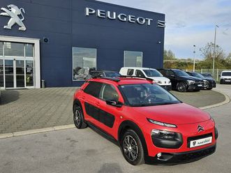 citroen c4 cactus 1,2 110 ks, navigacija, kamera ....., 2015 god.