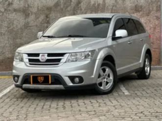 freemont 2.4 16v emotion (aut) automático