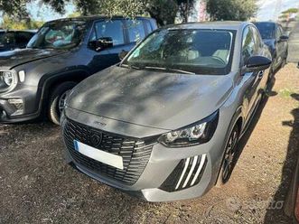 peugeot 208 puretech 100 stop&start 5 porte a...