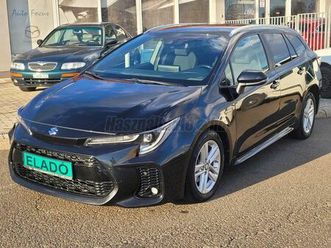 suzuki swace 1.8 hybrid glx cvt navi tempomat sávtartó ülés és kormány fűtés