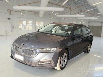SKODA OCTAVIA COMBI skoda-octavia-wagon-2-0-tdi-evo-85kw-executive-dsg
