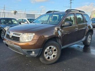 ② dacia duster 1600cc benzine 06/2011 151000km met airco — dacia — 2ememain