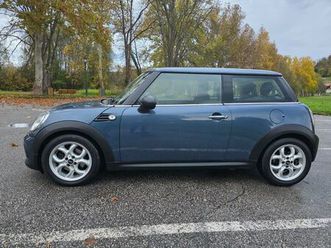 mini cooper cooper d, 2011 god.