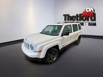 jeep patriot 2016 4wd 75th /toit ovrant/tout