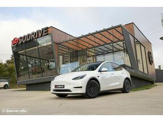 tesla model y standard rwd