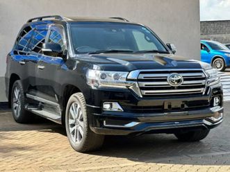 toyota landcruiser zx - 2019